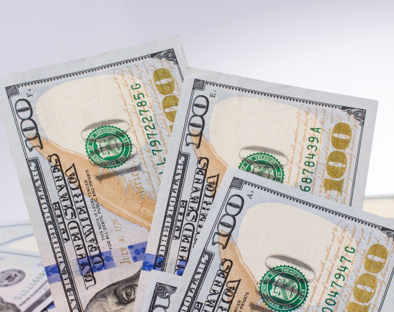 Advisor guiding client through debt settlement in Winter Park, FL